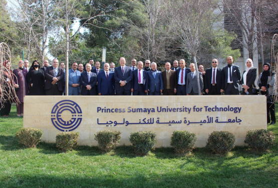 مركز التميز في الخدمات المكتبية للجامعات الأردنية الخاصة