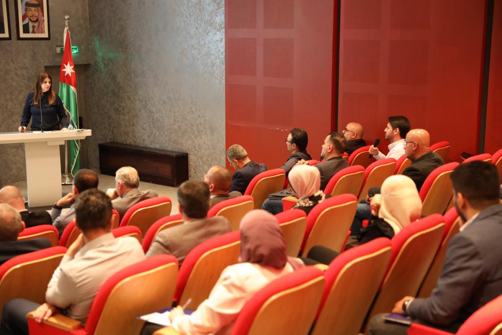 رئيس جامعة الأميرة سمية للتكنولوجيا تلتقي أعضاء هيئة التدريس الجدد للعام الأكاديمي 2024/2023